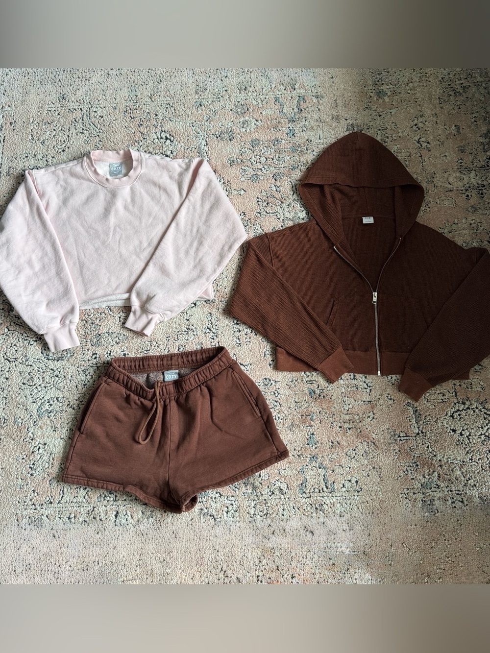 Aritzia - TNA Cozy lounge bundle
